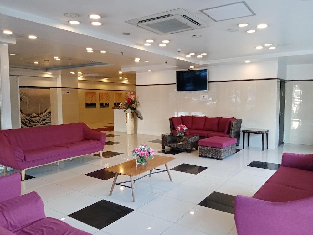 Toyoko Inn Cebu Exterior photo
